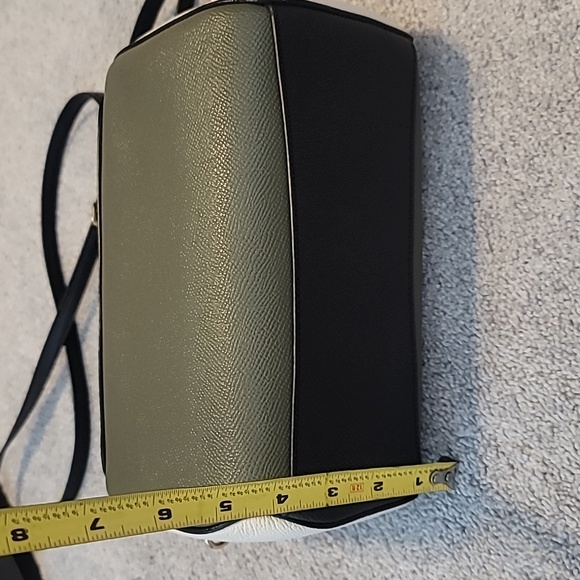 Authentic Coach Bennet crossbody in Colorblock - Picture 10 of 10